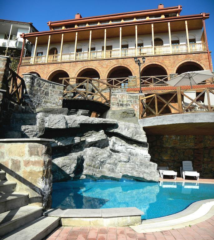 Hotel Brigitte Siğnaği Dış mekan fotoğraf