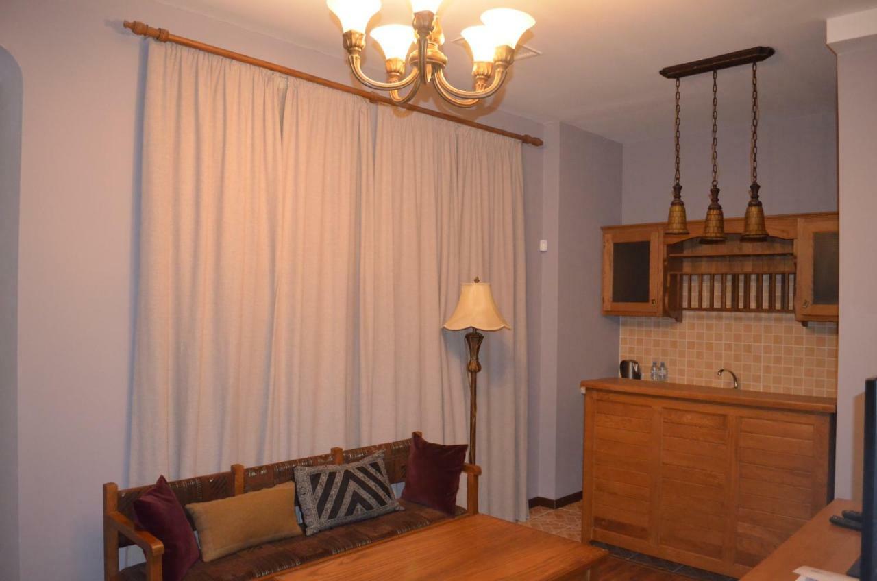 Hotel Brigitte Siğnaği Dış mekan fotoğraf