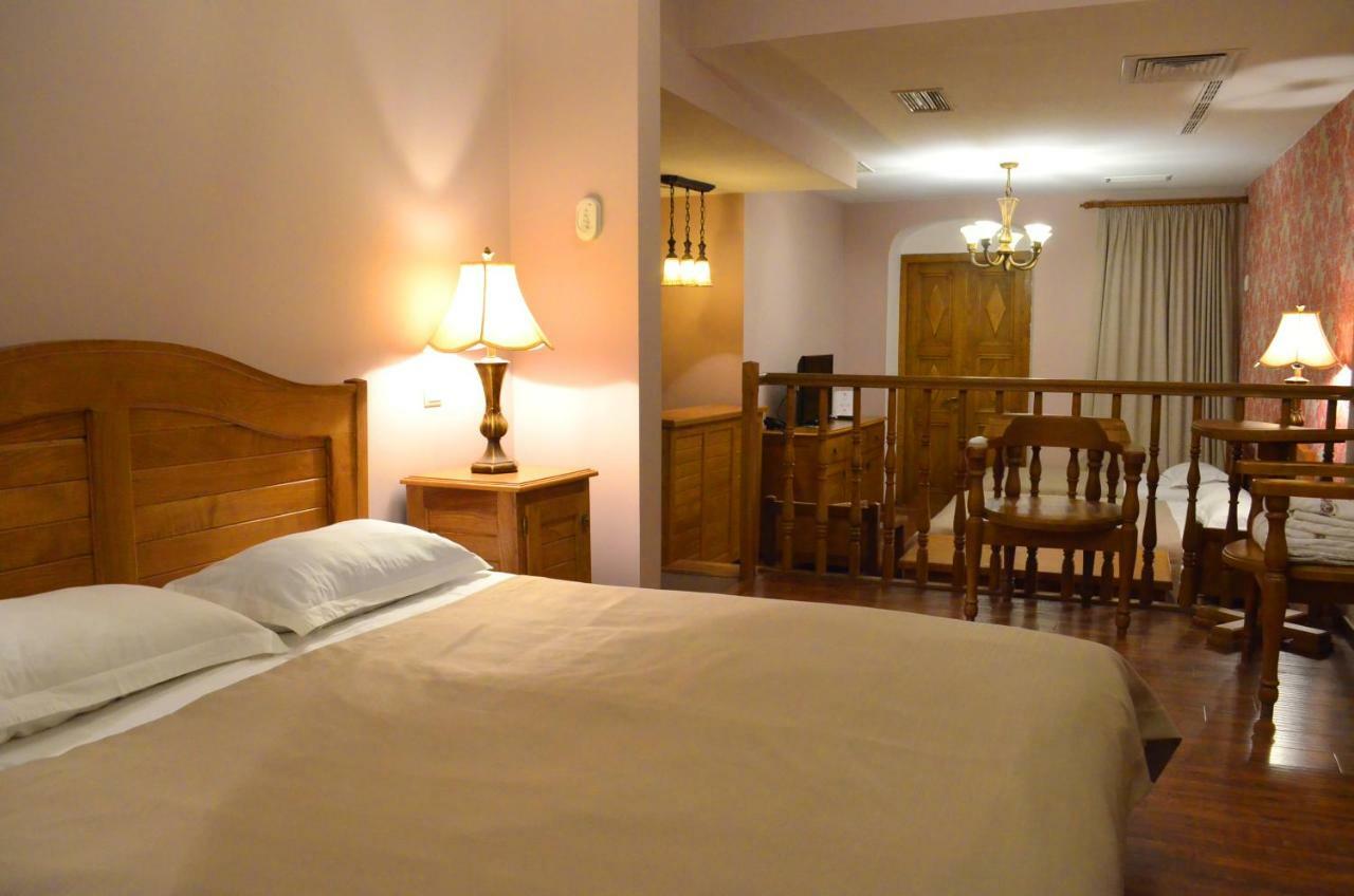 Hotel Brigitte Siğnaği Dış mekan fotoğraf
