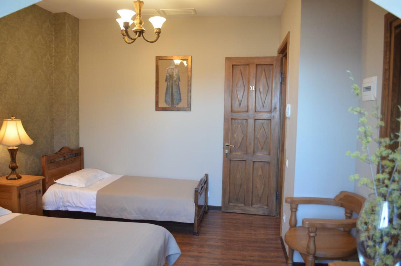 Hotel Brigitte Siğnaği Dış mekan fotoğraf