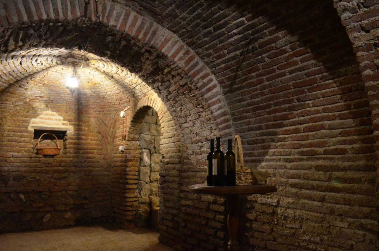 Hotel Brigitte Siğnaği Dış mekan fotoğraf